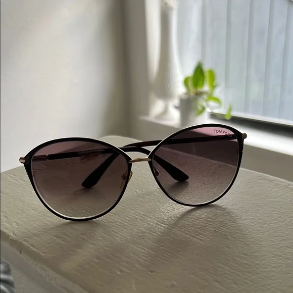 Tom Ford Penelope Sunglasses - Picture 1 of 7